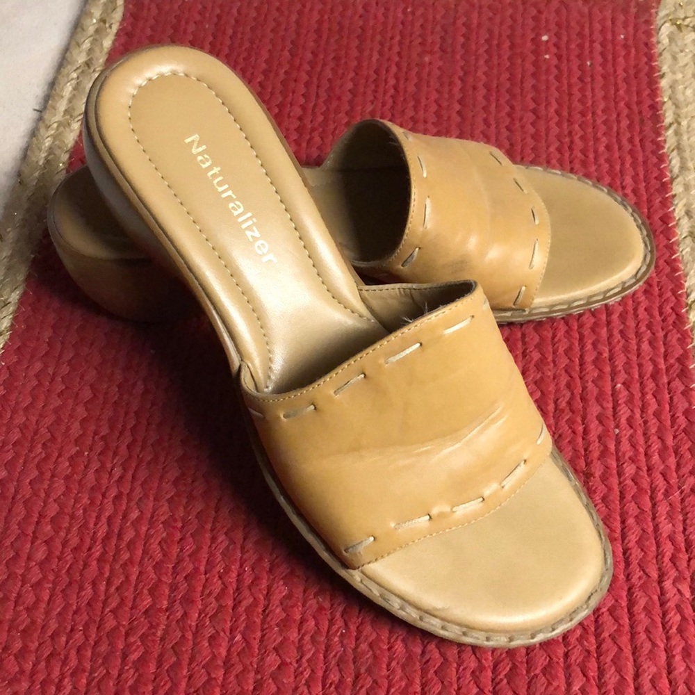 Naturalizer Sandals